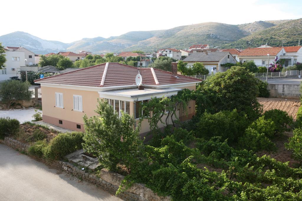 Apartments Radic Trogir Quarto foto