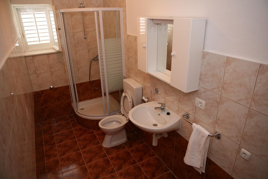 Apartments Radic Trogir Quarto foto